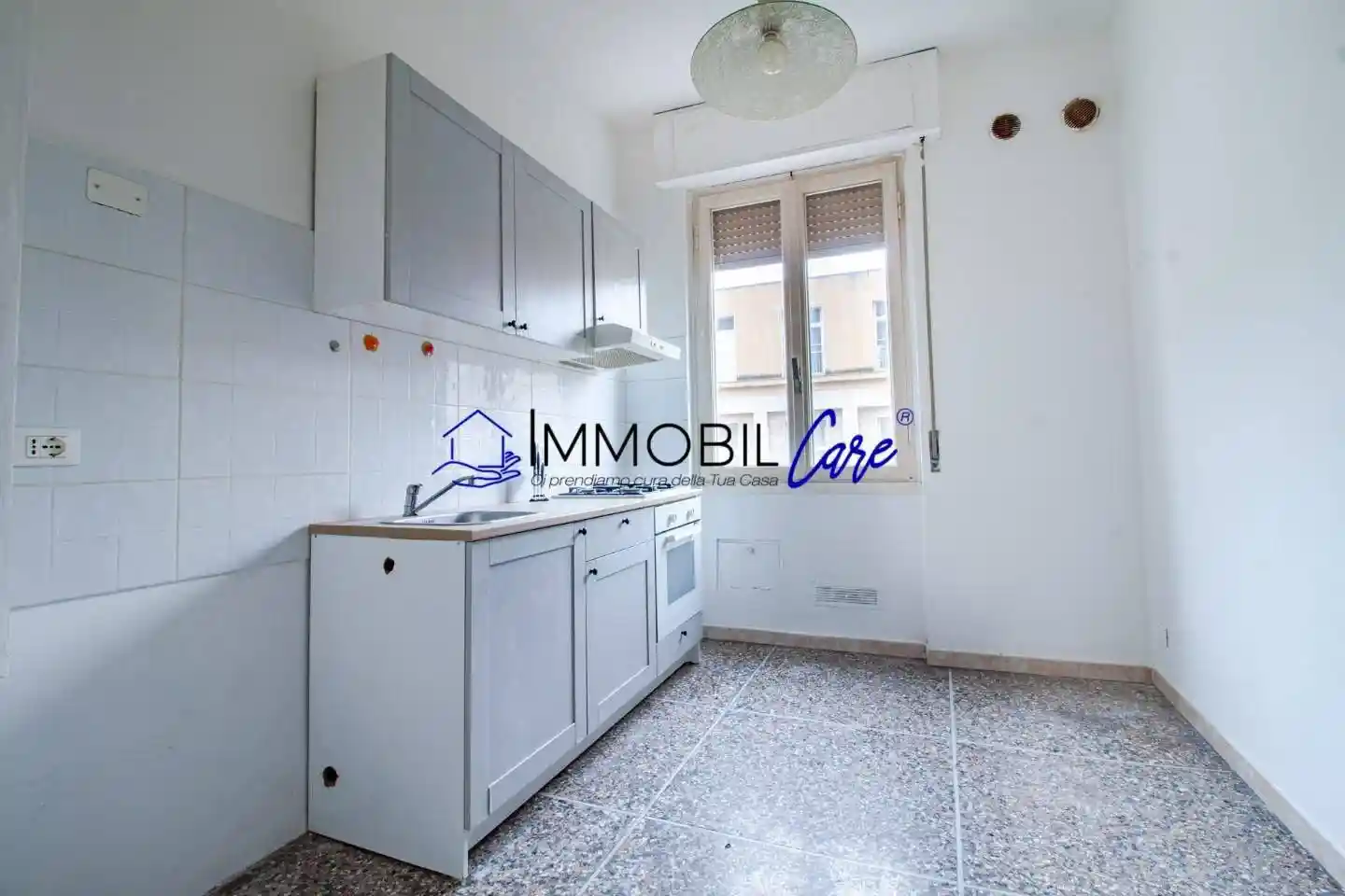 Appartamento in vendita a Livorno