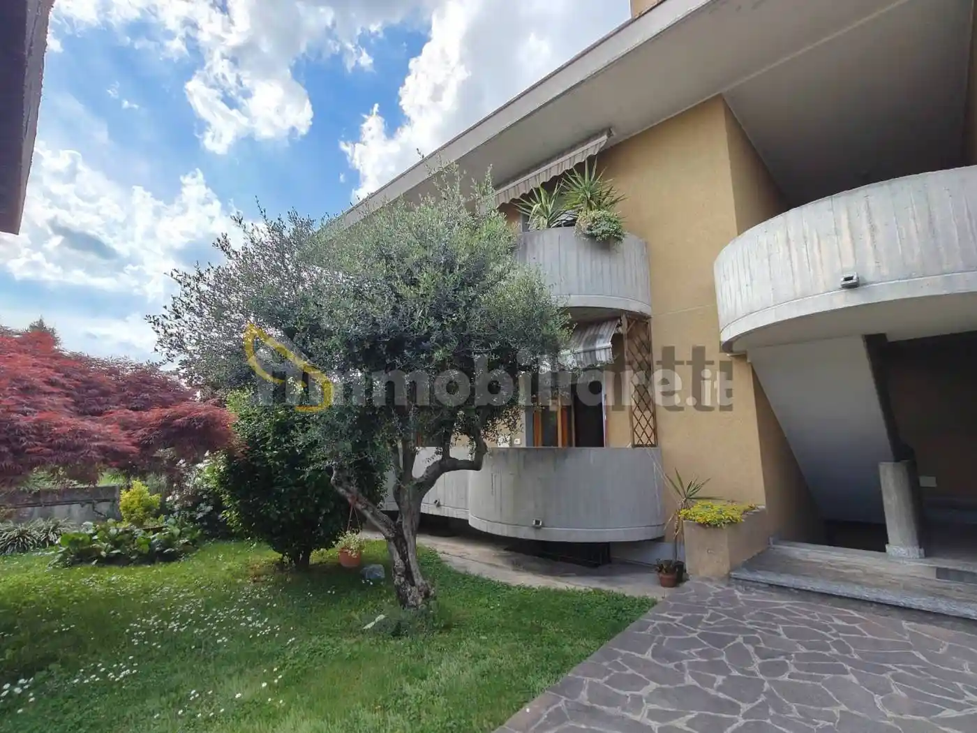 Appartamento in affitto a Somma Lombardo