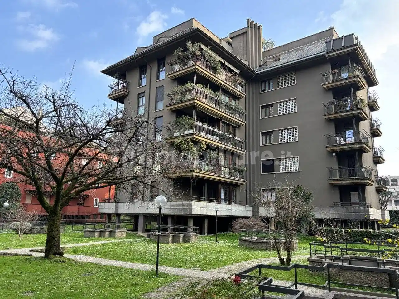 Appartamento in affitto a Vedano al Lambro