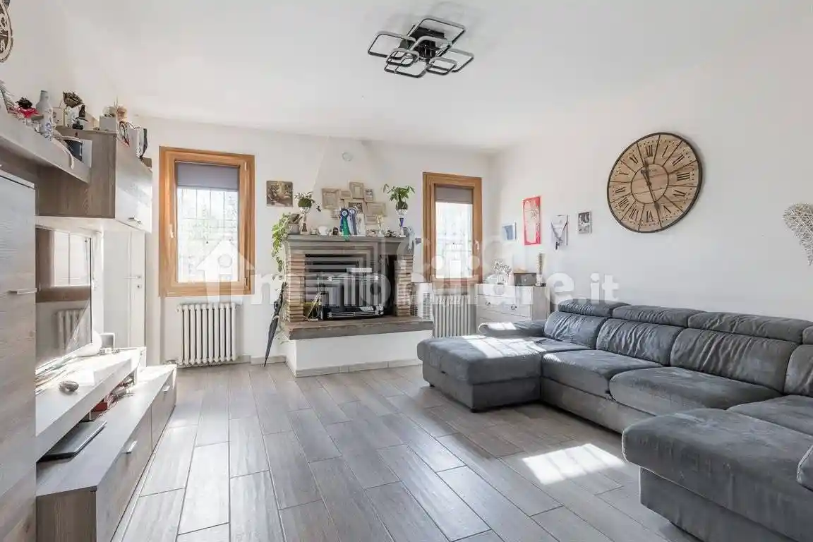 Casa indipendente in vendita a Lugo