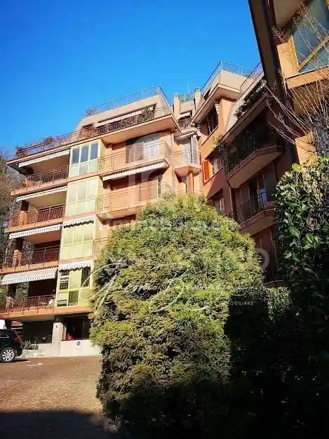 Appartamento in affitto a Varese