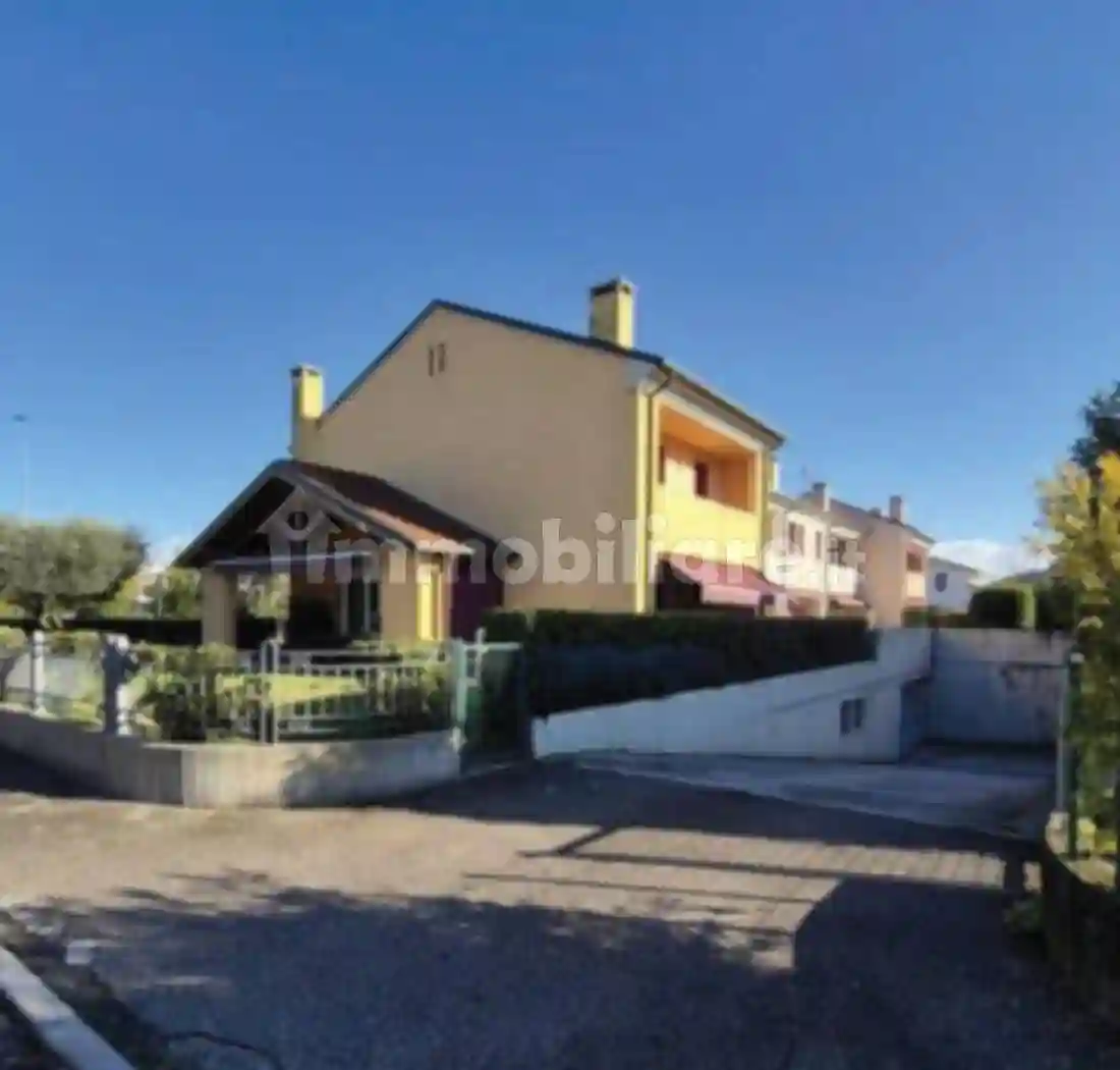 Villetta a schiera - foto 3