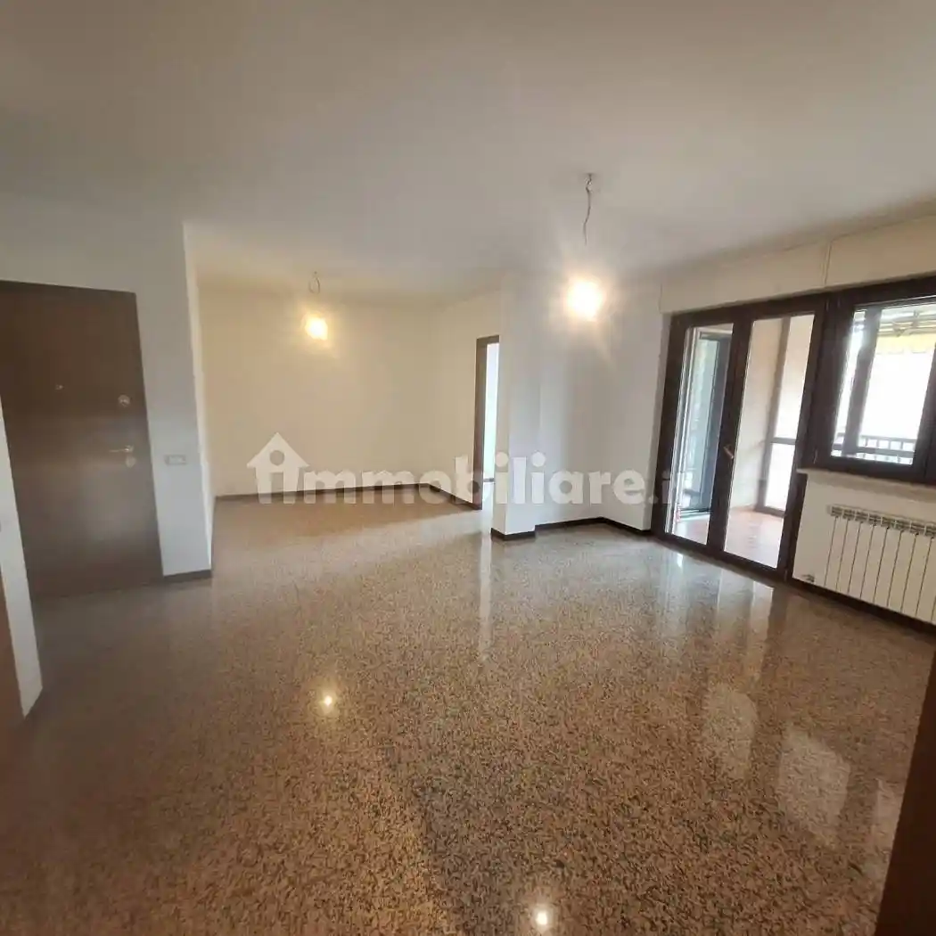 Appartamento in affitto a Pavia