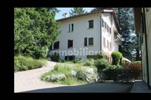 Appartamento in vendita a Brunate