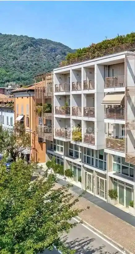 Appartamento in vendita a Como