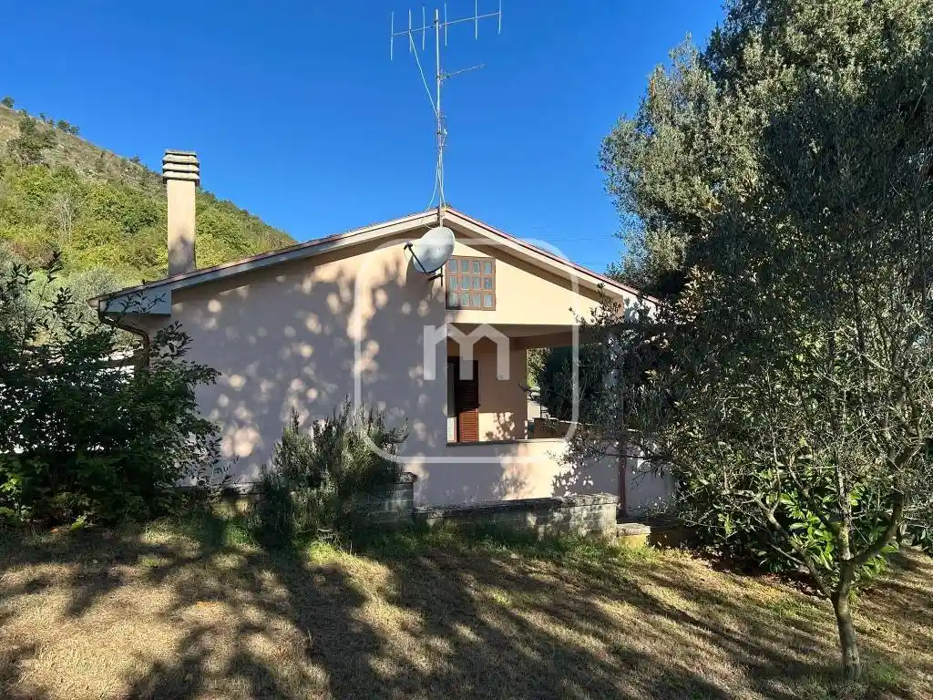 Villa in vendita a Artena