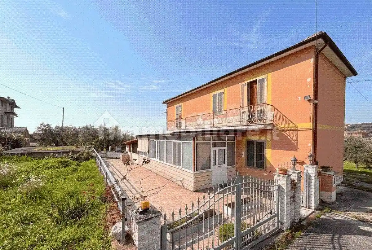 Casa indipendente in vendita a Ariano Irpino