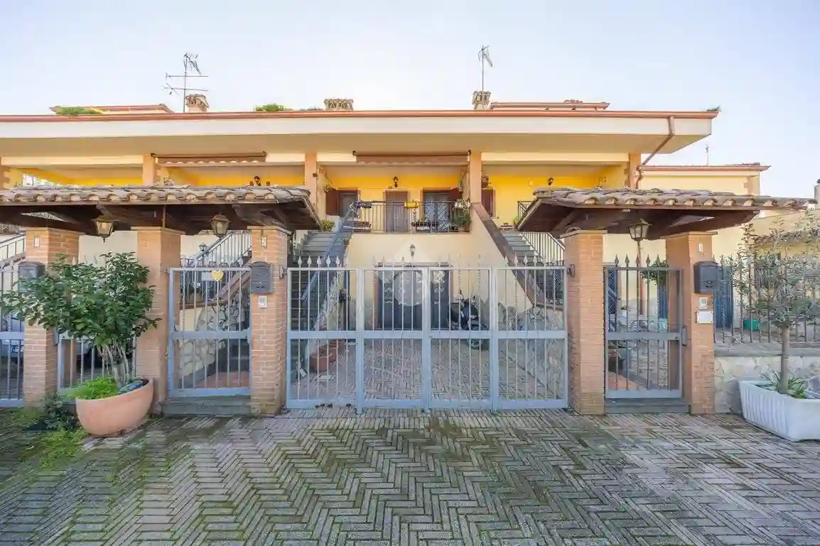 Villetta a schiera - foto 2