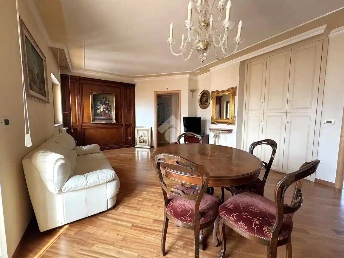 Appartamento in affitto a Bari