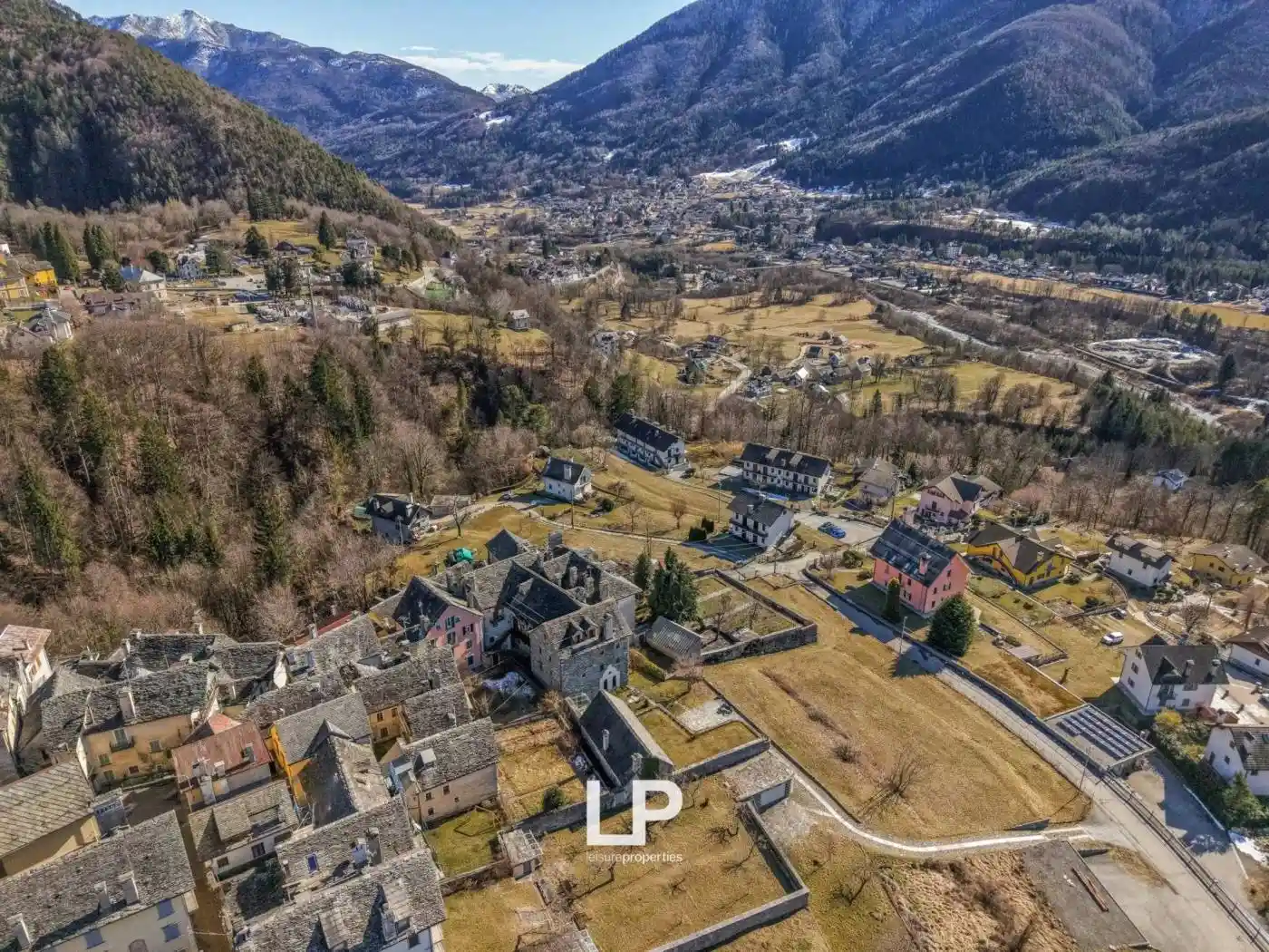 Villa in vendita a Craveggia