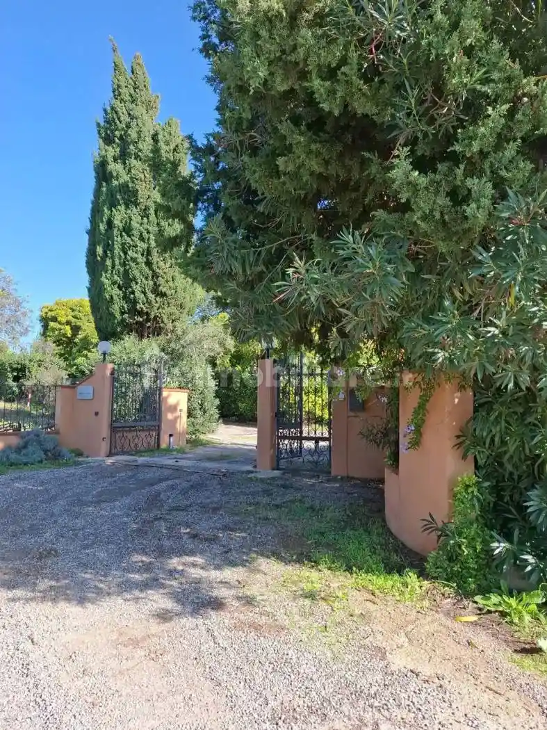 Villa in vendita a Montalto di Castro