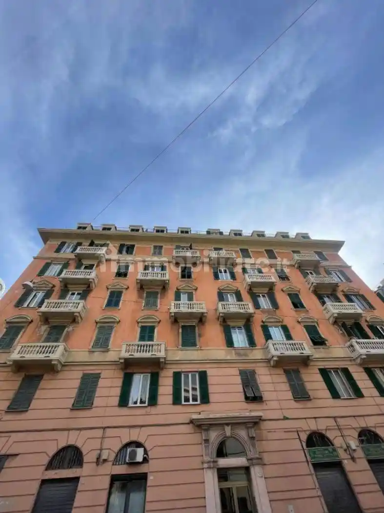 Appartamento in vendita a Genova