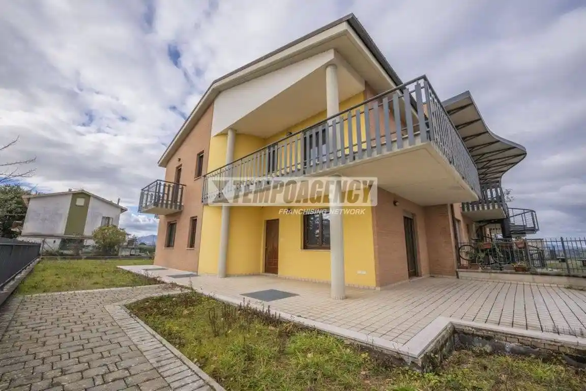 Casa indipendente in vendita a Colmurano