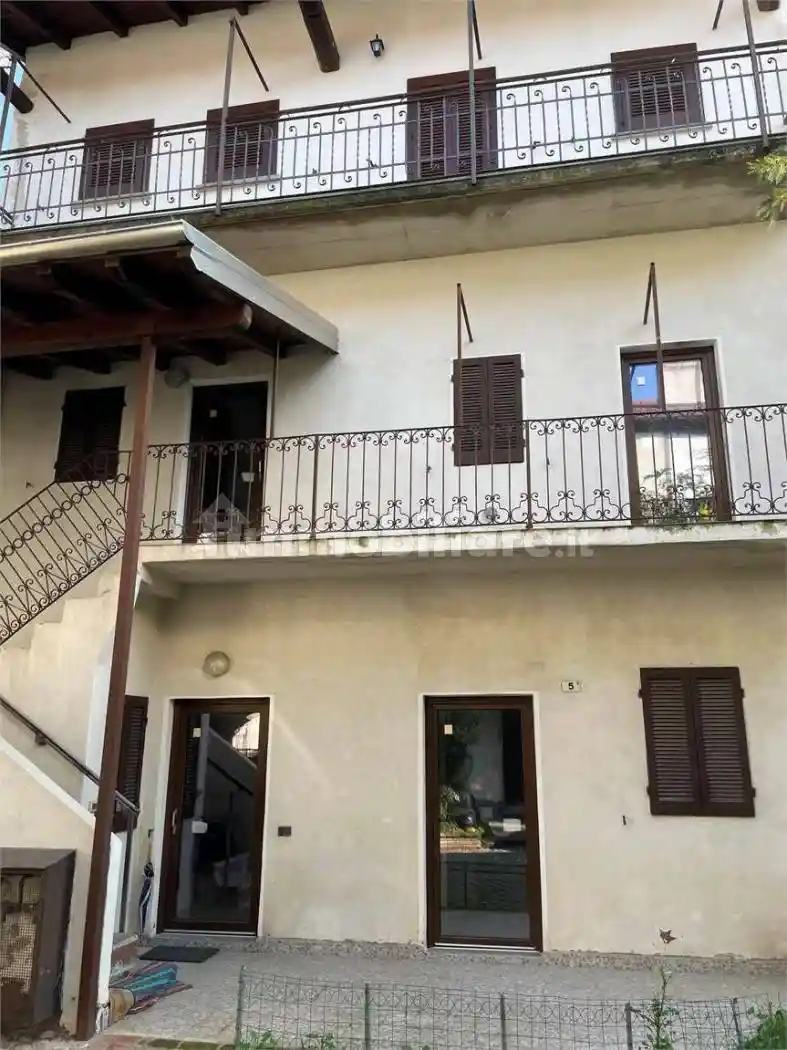 Appartamento in vendita a Pombia