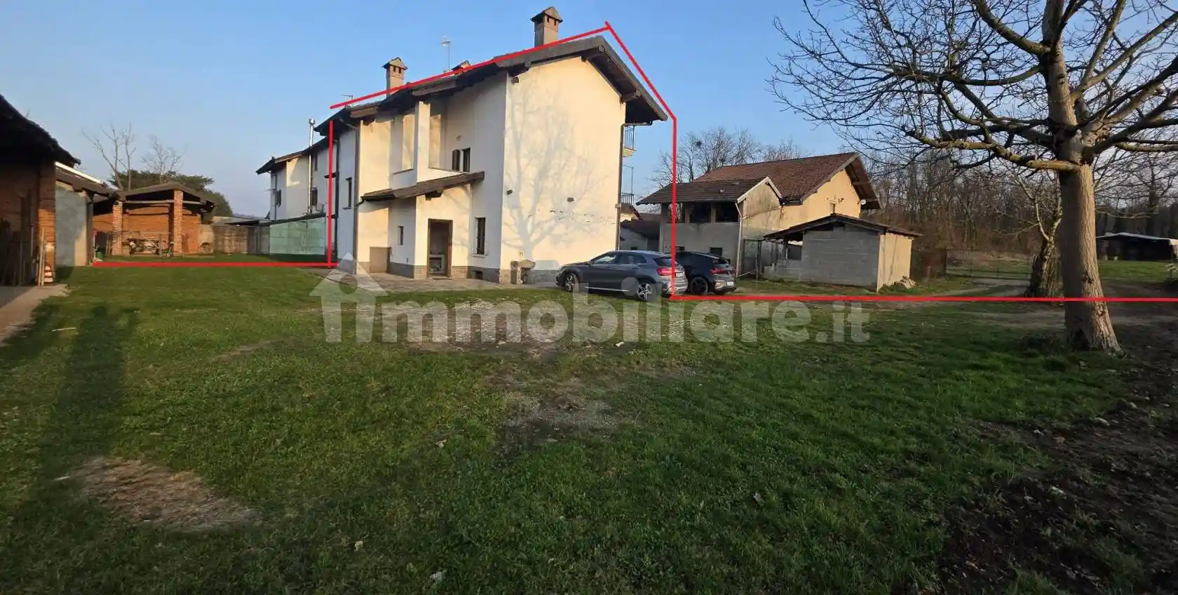 Casa indipendente in vendita a Castelletto Sopra Ticino