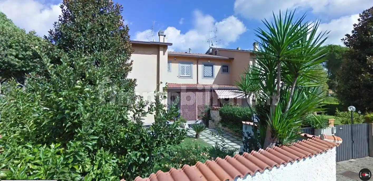 Villetta a schiera in vendita a Roma