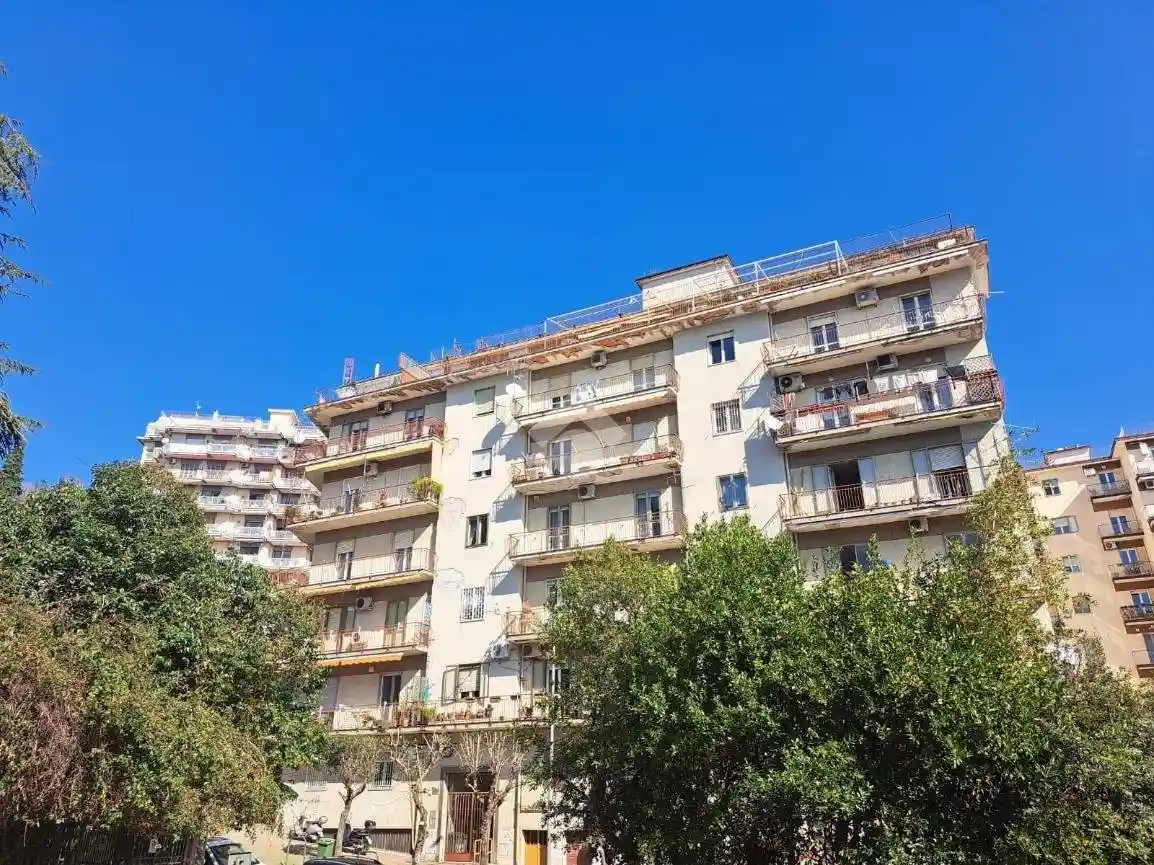 Appartamento in vendita a Salerno