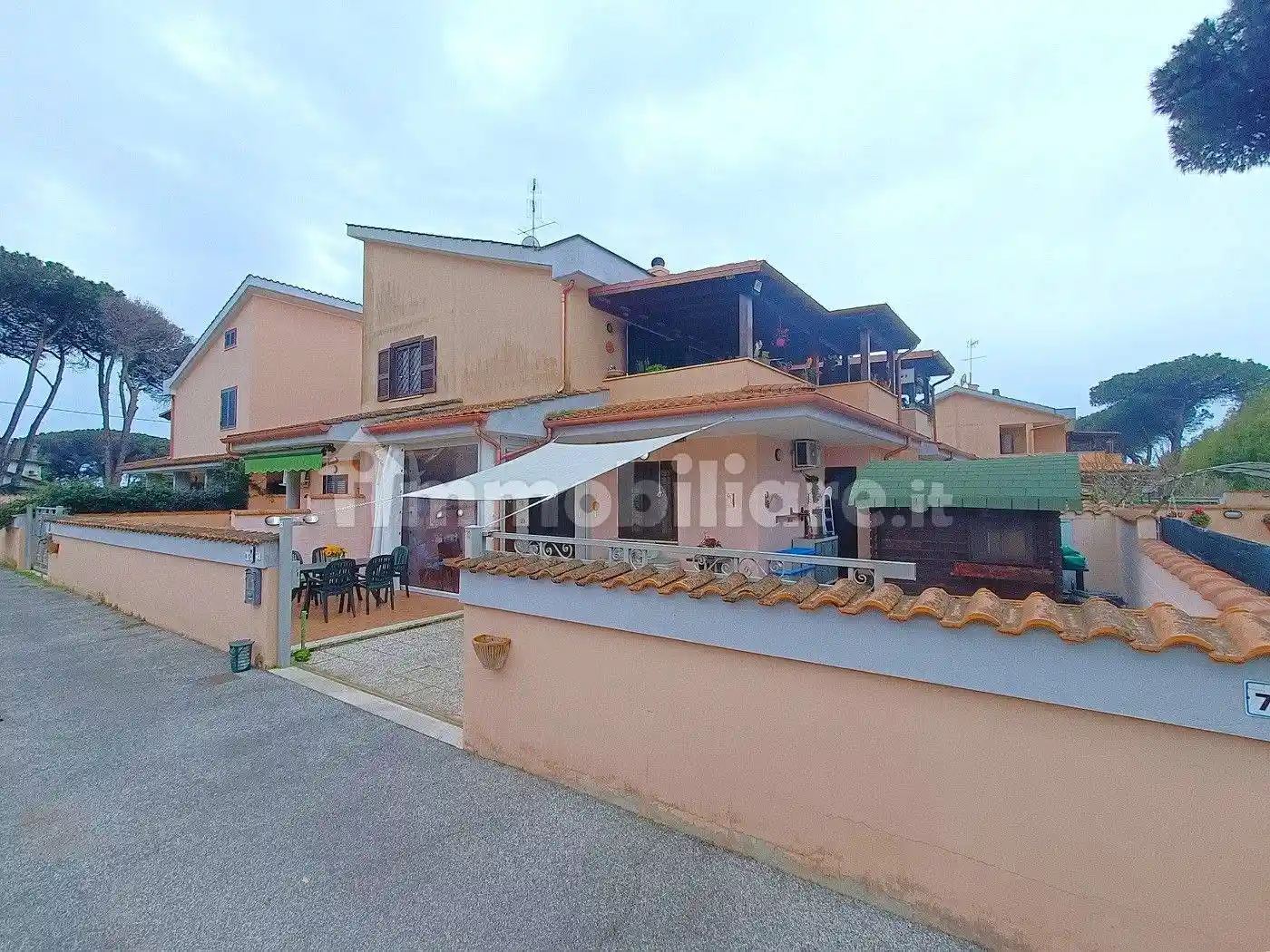 Villa in vendita a Ardea