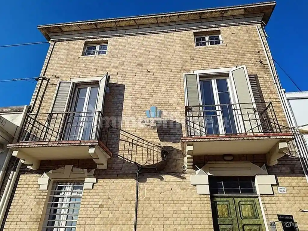 Casa indipendente in vendita a Fermo
