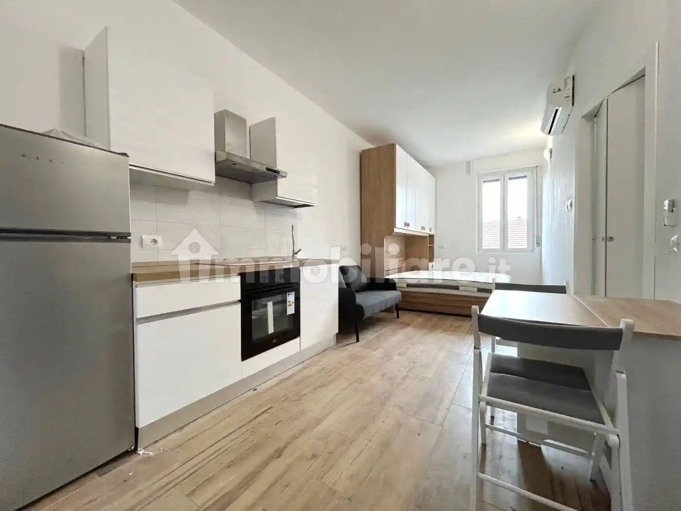 Appartamento in affitto a Usmate Velate