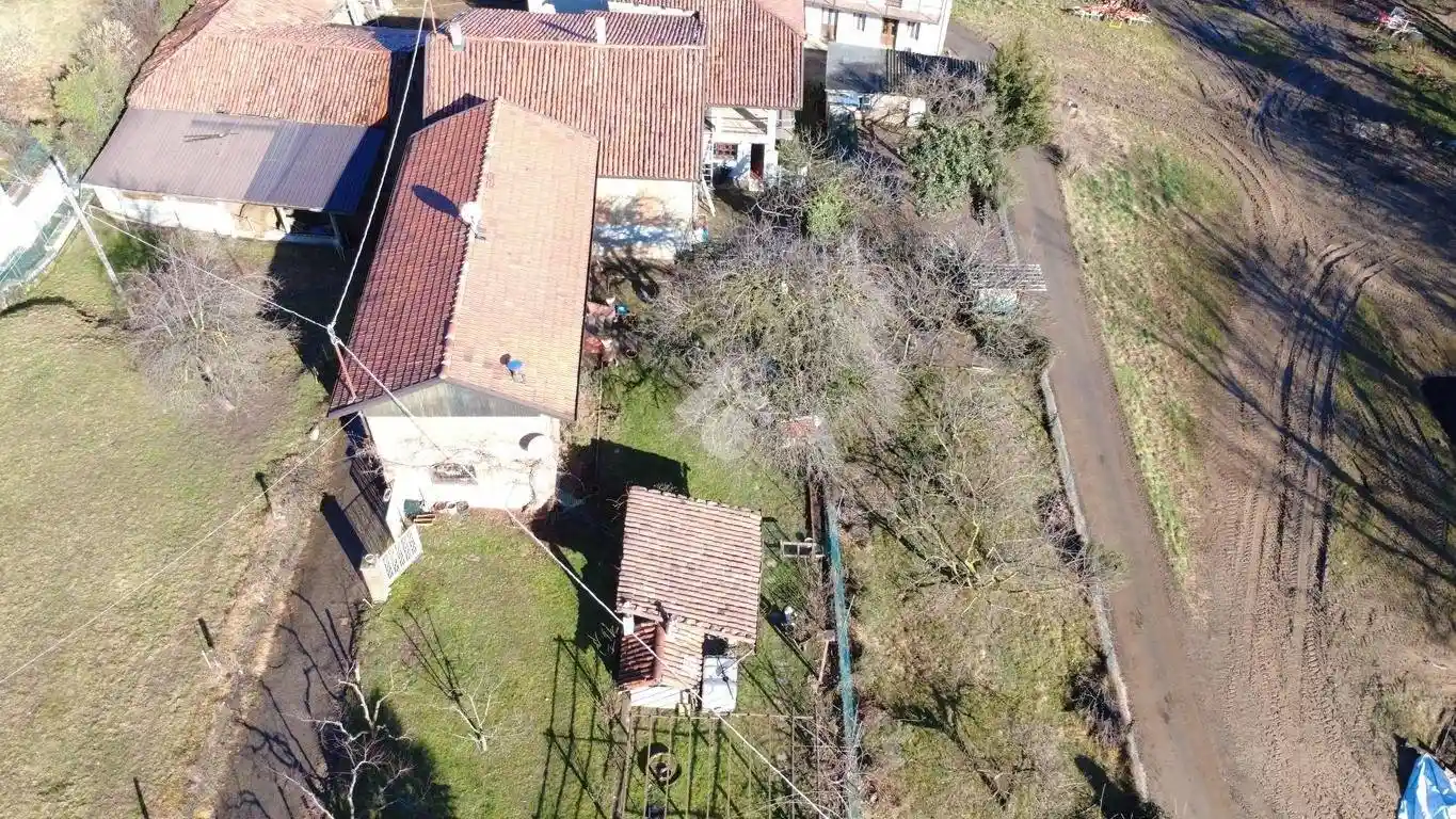 Casa indipendente in vendita a Magnano