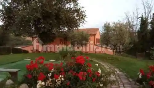 Casa indipendente in vendita a Mondavio