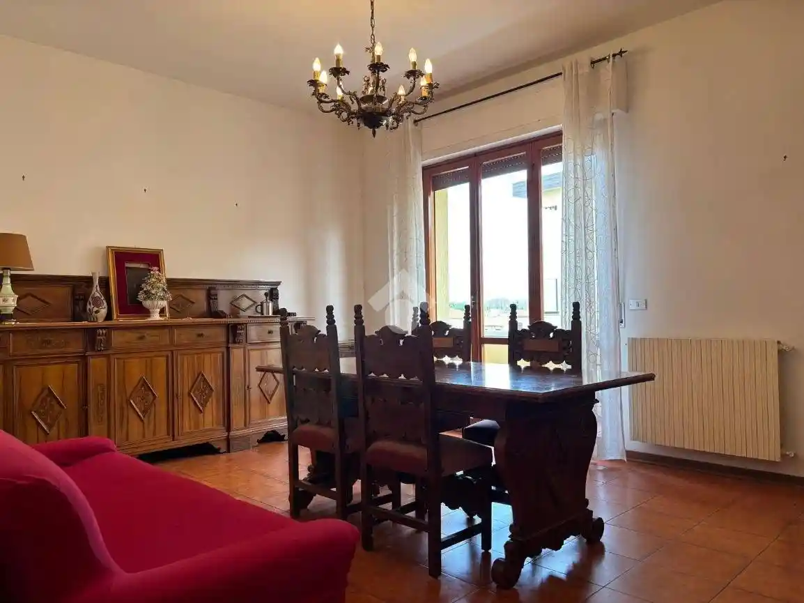 Appartamento in vendita a Lucca