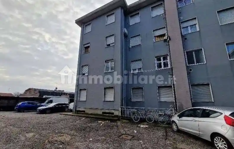 Appartamento in vendita a Turate