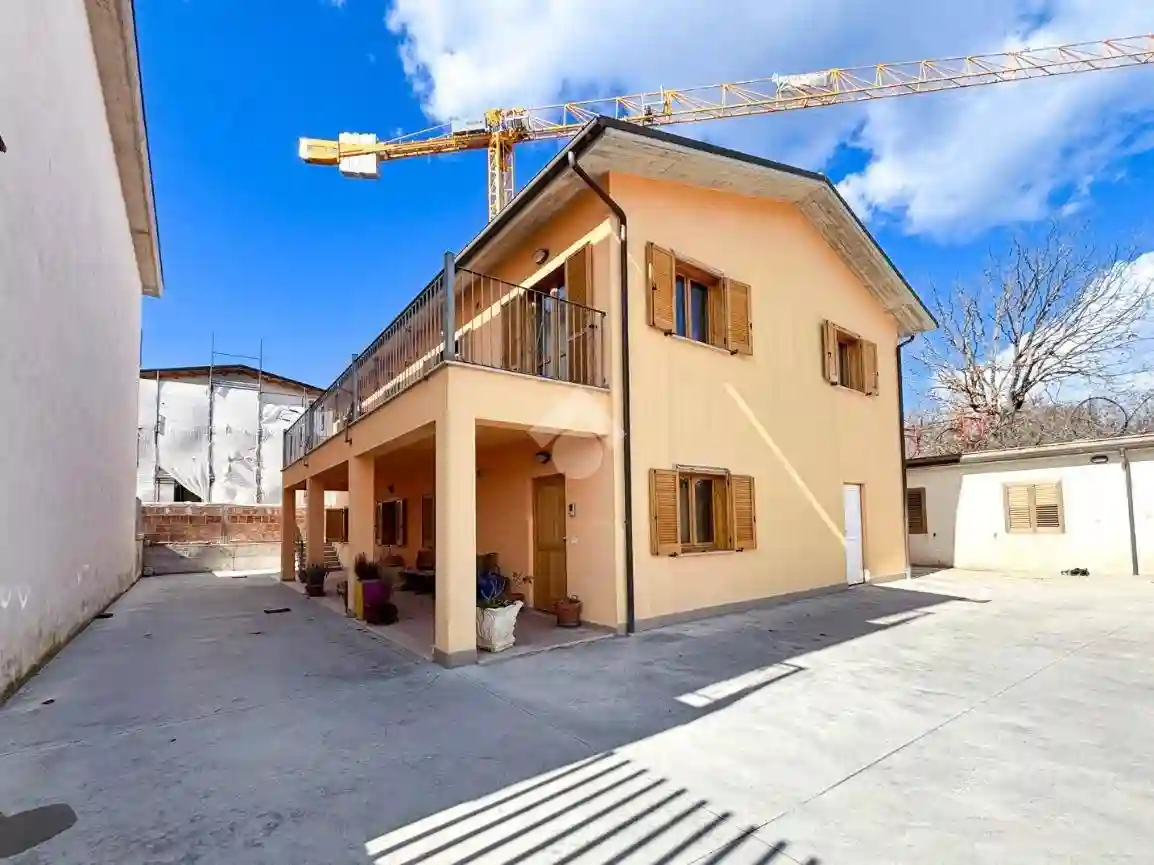 Casa indipendente - foto 2