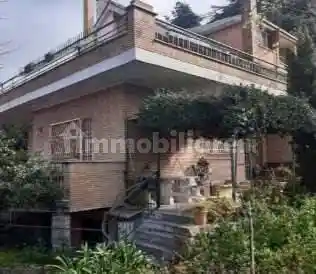 Villa in vendita a Albano Laziale