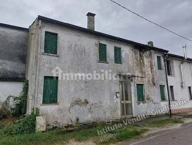 Villetta a schiera in vendita a Villanova Marchesana