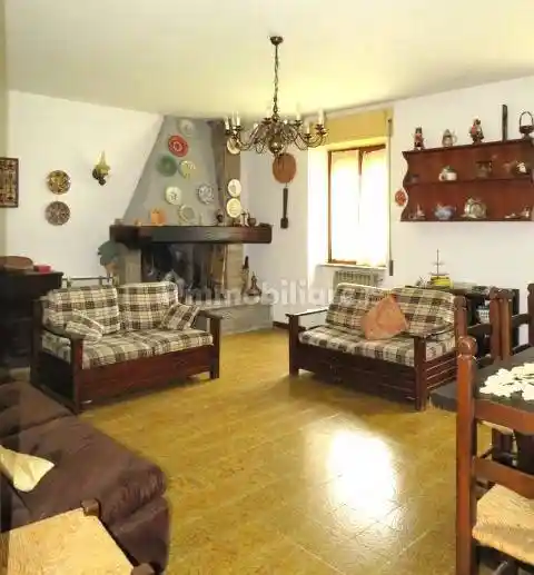 Casa indipendente in vendita a Vetralla