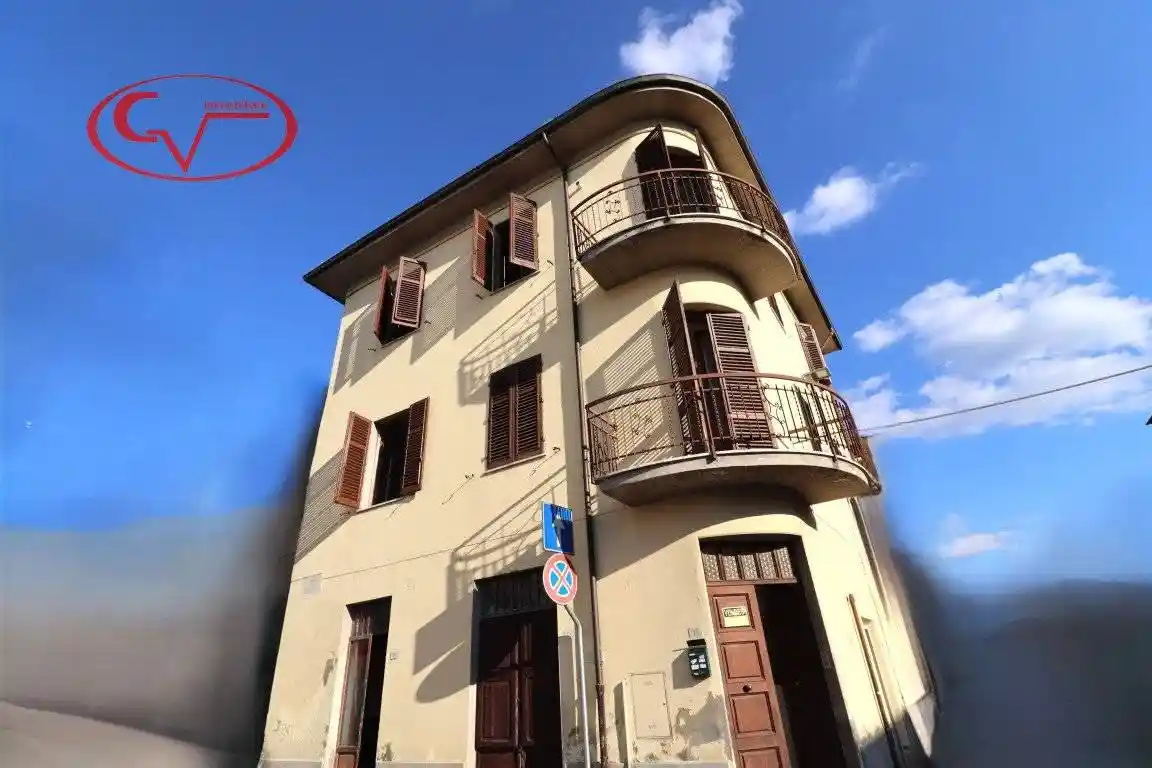 Casa indipendente in vendita a Montevarchi
