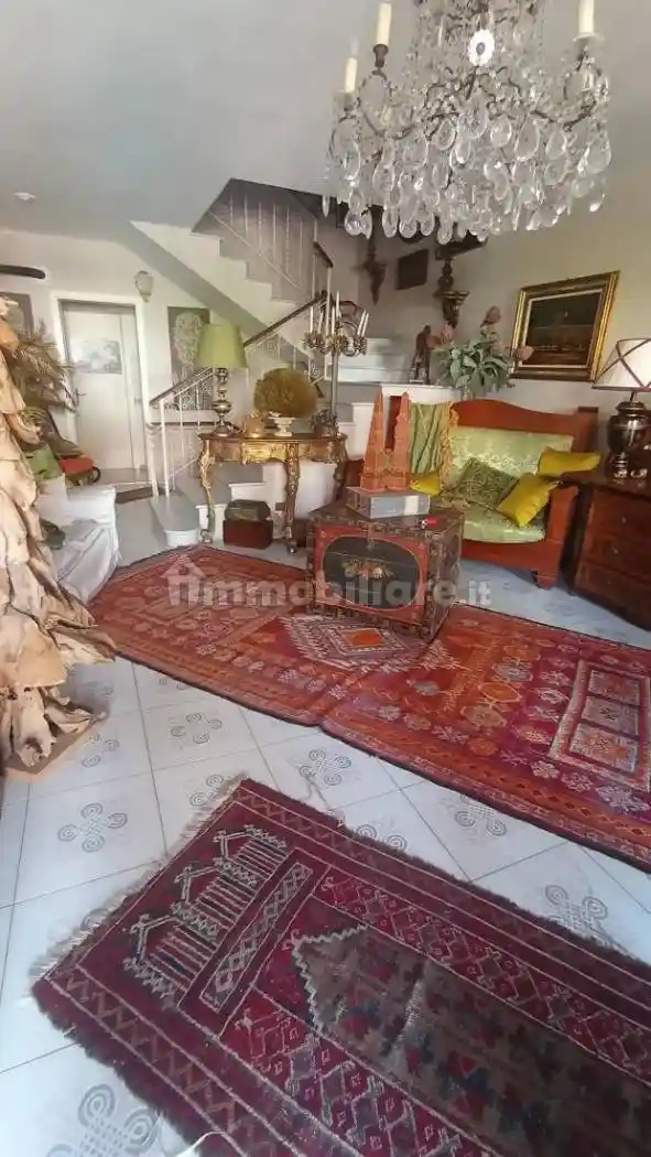 Villetta a schiera in vendita a Carrara