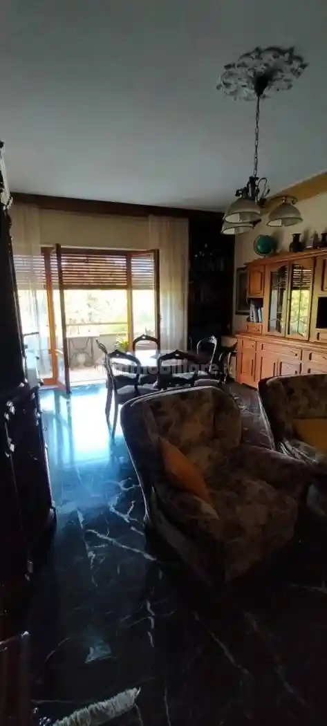 Appartamento in vendita a Carrara