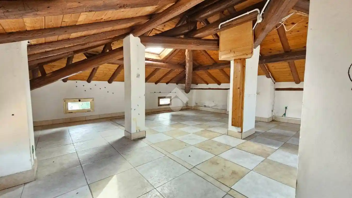 Appartamento in vendita a Montecchio Emilia