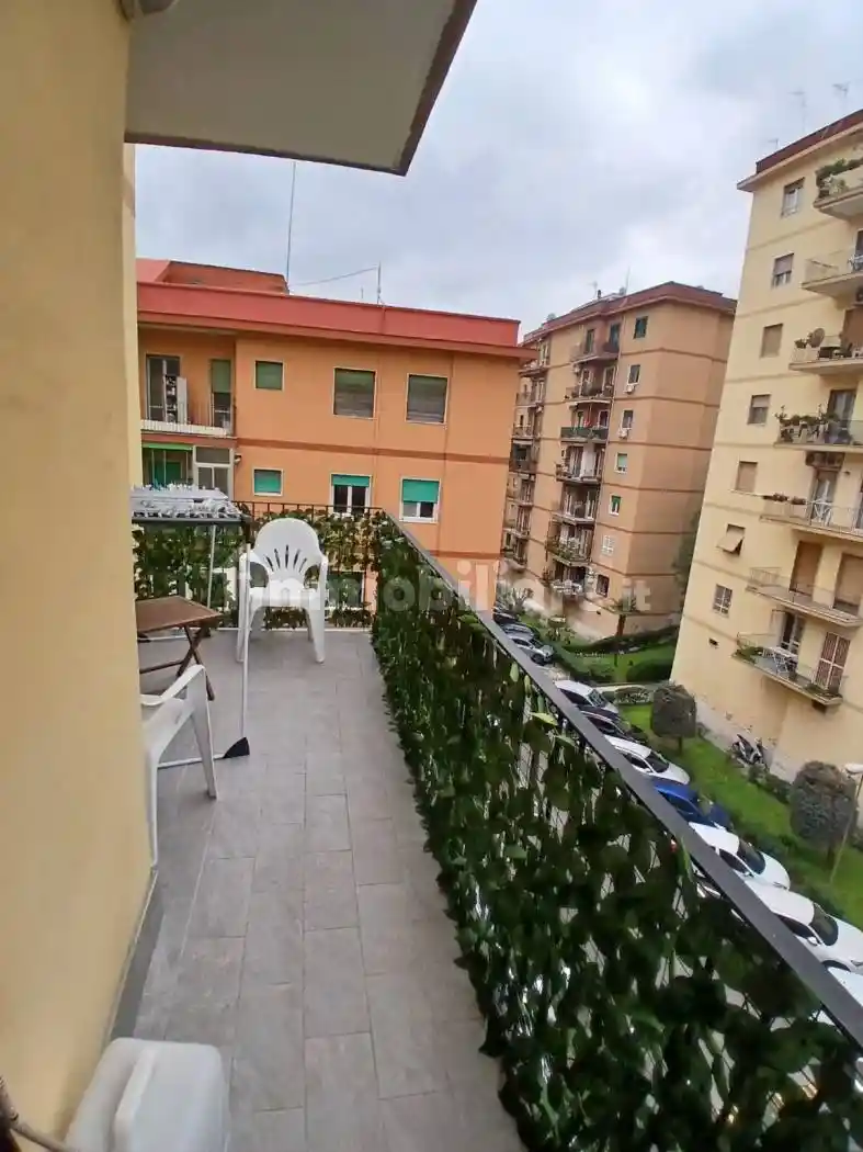 Appartamento in affitto a Napoli
