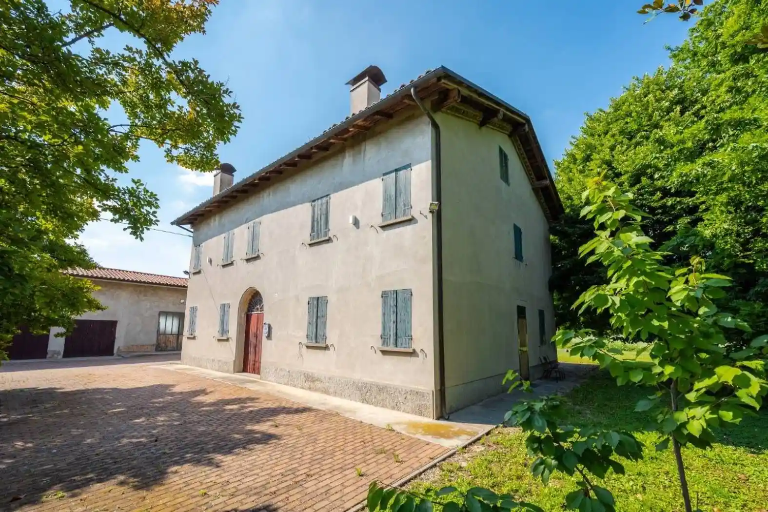 Villa in vendita a Cento