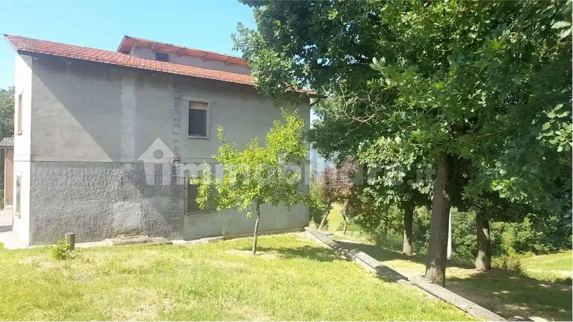 Casa indipendente in vendita a Canossa