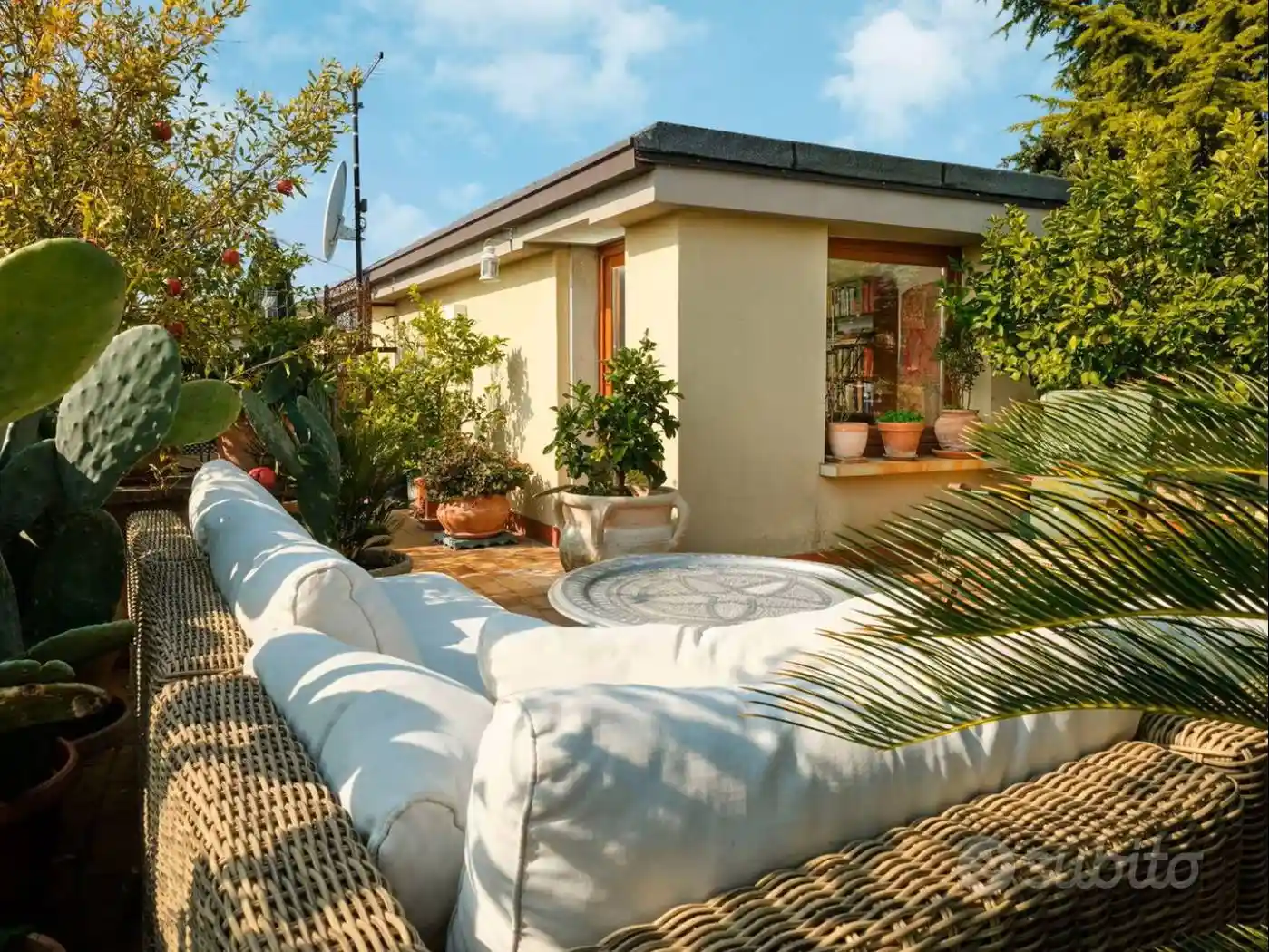 Palazzo - Edificio in vendita a Sant'Ambrogio di Valpolicella