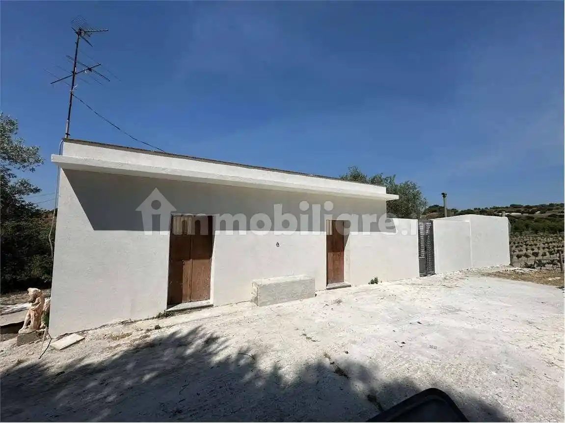 Rustico - Casale in vendita a Noto