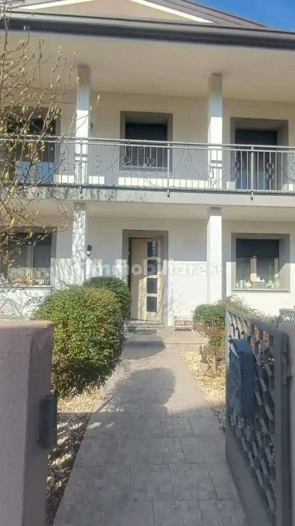 Villa in vendita a Bagnaria Arsa