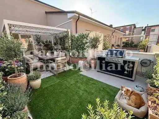 Appartamento in vendita a Cascina