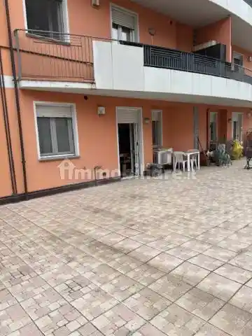Appartamento in vendita a Montechiarugolo