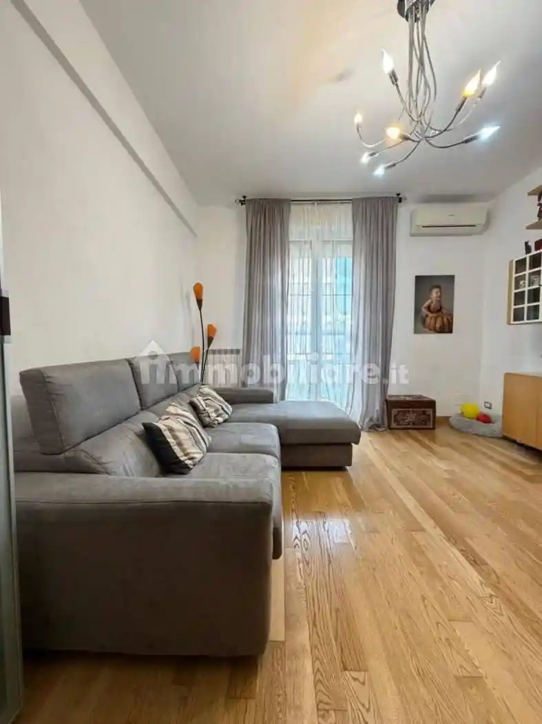 Appartamento in vendita a Livorno