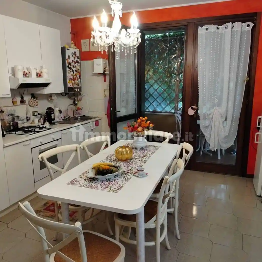 Appartamento in vendita a Desenzano del Garda