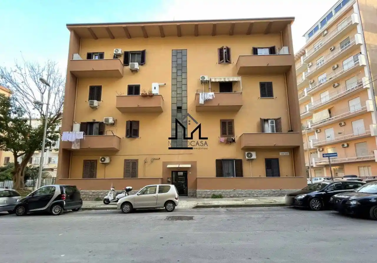 Appartamento in vendita a Palermo