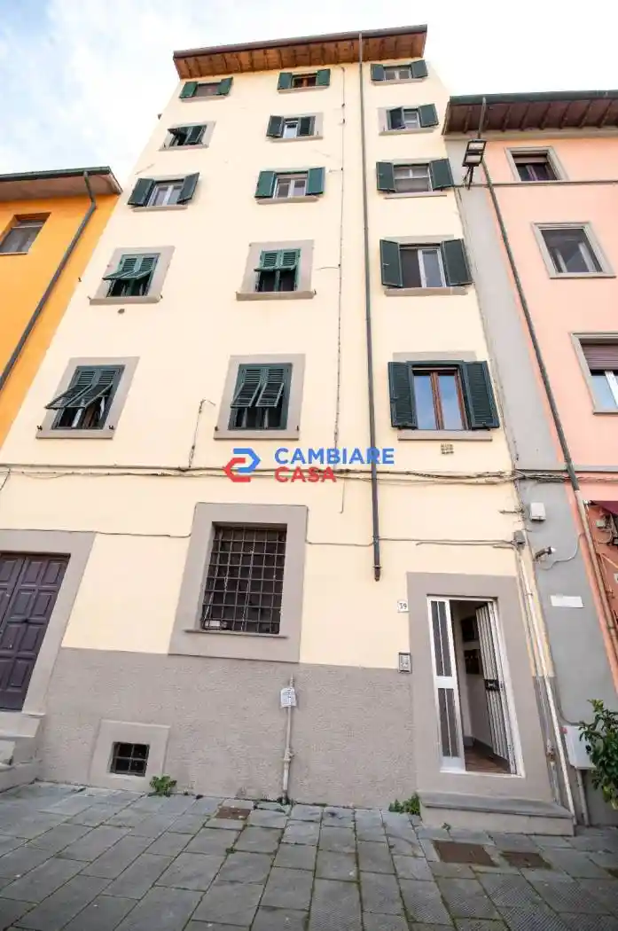 Appartamento in vendita a Livorno