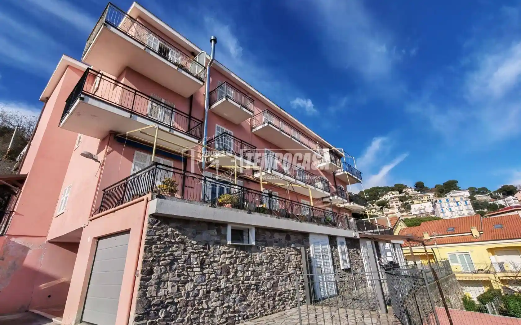 Appartamento in vendita a Andora