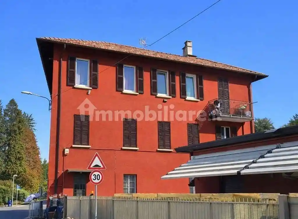 Appartamento in vendita a Lurate Caccivio